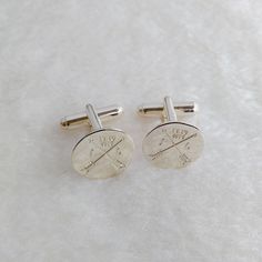 "Crossed Arrows Wedding Cufflinks,Arrows Date and Initials Cufflinks,Groom Wedding Cufflinks,Engraved CuffLinks,Elegant Monogrammed Cufflinks Customize this very popular Personalized Wedding Cufflinks with any name,date,initials, Coordinates,Roman Numeral,any Logo,symbols that is special to you. Metal type: choice of 925 sterling silver / 18k gold plated / rose gold plated / white gold plated Monogram diameter: 15mm(0.6\"inch)" Adjustable Round Cufflinks For Anniversary, Classic Sterling Silver Cufflinks For Wedding, Silver Cufflinks With Engraving Option For Wedding Gift, Silver Cufflinks With Engraving Option For Formal Occasions, Formal Engraved Cufflinks, Silver Engraved Cufflinks For Wedding, Silver Cufflinks With Engraving Option For Father's Day, Wedding Engraved Cufflinks For Father's Day, Silver Engraved Cufflinks For Father's Day