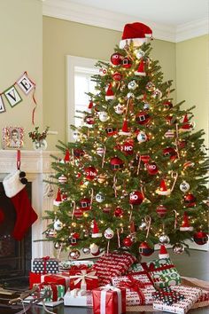 a decorated christmas tree in a living room