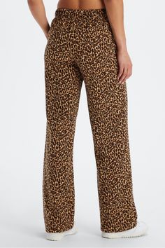 Forever Fleece Go-To Wide Leg Sweatpant Fabletics Wavy Cheetah/Lime Sorbet female Activewear >> Womens >> Bottoms >> Pants & Joggers >> Joggers Fleece regular Lounge Cozy trouser in Forever Fleece fabric Female Activewear, Lime Sorbet, Luxe Loungewear, Animal Print Pants, Printed Wide Leg Pants, Lazy Days, Tracksuit Bottoms, Active Wear For Women, Level Up