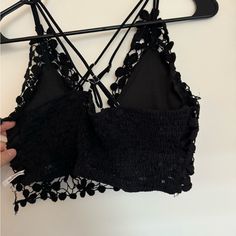 Black Lace Bra Never Worn Size Medium Chic Black Crop Top For Vacation, Black Cropped Top For Beach, Black Beach Tops For Spring, Black Crop Top For Spring Vacation, Black Crop Top For Vacation In Spring, Black Crop Top For Summer Vacation, Black Crop Top For Day Out In Spring, Black Spring Crop Top, Black Crop Top For Spring Party