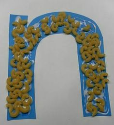 the letter o is made out of pretzels