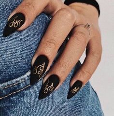 Witchy Nails, Gold Nail, Her Nails, Almond Nails Designs, Nail Swag, Dream Nails