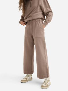 Organic Fleece Wide Leg Pant – MATE the Label Elevated Casual Comfortable Sweatpants, Elevated Casual Comfortable Long Sweatpants, Athleisure Pants For Elevated Casual Fall Wear, Fall Athleisure Pants For Elevated Casual Look, Leisure Solid Wide Leg Pants With Pockets, Leisure Solid Color Wide Leg Pants With Pockets, Elevated Casual Wide Leg Sweatpants For Fall, Comfortable Wide Leg Sweatpants For Elevated Casual Wear, Fall Wide Leg Elevated Casual Sweatpants