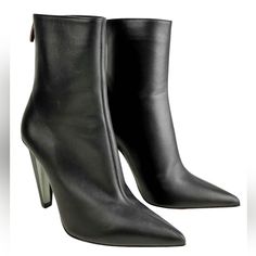 Gianvito Rossi Women's Boot Exposed Zipper Closure At Back Of Heel Closed Toe Pointed Toe Black Lucite Heel Sculptural Heel Upper: Leather Insole: Leather Outsole: Leather Heel Measures Approx. 3.75" Made In Italy Material: Leather Style: G73272.15ple.Vginero Color: Black Includes Original Box And Dustbag Lucite Heels, Rossi Shoes, Exposed Zipper, Leather Style, Gianvito Rossi, Shoes Heels Boots, Leather Fashion, Leather Heels, Shoes Women Heels