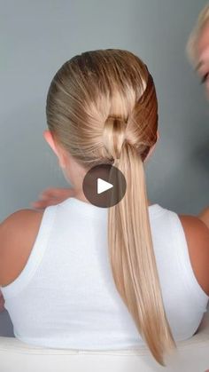 2.2M views · 20K reactions | HOW TO DO A KNOTTED PONYTAIL 🩷 #hairstyle #hairtutorial | Mom Generations | Mom Generations · Original audio How To Make A Nice Ponytail, Mom Generations Hair, Full Ponytail Trick, Knotted Ponytail, Viral Ponytail Hack, Ponytail Trick, Knot Ponytail, Magic Shell, Ponytail Hairstyle