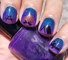 Purple Sunset Nails, Campfire Nails, Camping Nails Designs, Camping Nail Art, Camping Nails, Camp Nails, Blue And Purple Gradient, Nail Art Gradient, Nails Paint