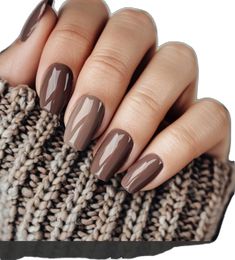 Explore the latest fall nails design trends to elevate your beauty game this season. From warm, earthy tones to bold, vibrant colors, there's a perfect fall nail color for everyone. Whether you prefer chic and minimalist fall nails or elaborate fall nails acrylic designs, we've got you covered with plenty of inspiration and ideas. Browse through our collection of stunning fall nails ideas and get ready to showcase your autumn style with confidence! Brown Nail, Fall Nail Trends, Fall Gel Nails, Her Nails, Thanksgiving Nails, Fall Nail Art, Fall Nail Colors, Brown Nails, Fall Nail