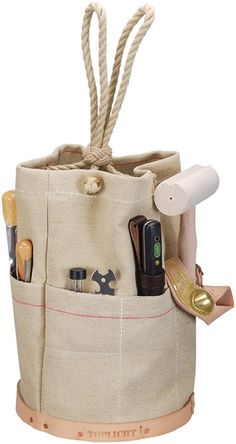 Tool Bag Diy, Sailor Bags, Sail Bag, Ditty Bag, Sea Bags, Basic Sewing, Tool Bag, Leather Projects, Diy Bag