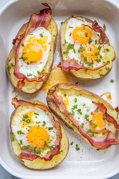 Kickstart your day with these double baked bacon & egg potatoes! 🥔🍳 A perfect combination of creamy potatoes, crispy bacon, and eggs—this breakfast recipe is hearty and satisfying. #BreakfastIdeas #BaconEggPotatoes