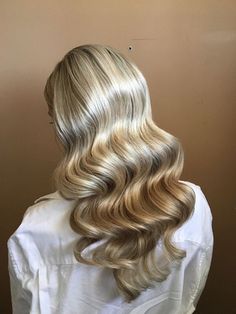 Hairstyle Bridesmaid, Gatsby Hair, Blonde Waves, Finger Waves, Spring Hair Color, Hair Collection