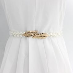 Women's Stylish Floral Belt with Pearls - Wnkrs 파티 드레스, Beaded Belt, Chain Fashion, Pearl Design, Fashion Belts, Waist Chain, Chain Belt, Pearl Chain, Elegant Woman