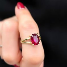 14k Gold Oval Ruby Solitaire Ring - Daily Wear Ruby Ring - Simple Ruby Ring - Gold Proposal Ring - Dinner Gift Ring - Dainty Ruby Ring  GEMSTONE DETAILS : ✦ Gemstone : Natural Ruby ✦ Gemstone Size : 4x6 mm ✦ Gemstone Shape : Oval Cut ✦ Number of Gemstones : 1 ✦ Gemstone Weight : 1.70 Carat ✦ Gemstone Grade : AAA METAL DETAILS : ✦ Metal : 14K/18K/22K Gold ✦ Metal Color : Yellow / White / Rose Gold ✦ Setting : Prong Setting ✦ Box : Yes SHIPPING DETAILS : ✦ Production time : 3-4 days ✦ Delivery time : 7-8 days ✦ Expedited shipping : Available ✦ Expedited shipping service : UPS ✦ Expedited shipping time : 5 days ✦ Expedited shipping cost : 70$ CUSTOMISATION DETAILS : We can customize any piece of fine jewelry. You can simply message us on Etsy or drop a text at +91-9256366933 (WhatsApp/iMessag Ruby Ring Simple, Real Emerald Necklace, Dainty Ruby Ring, Mens Emerald Rings, Ruby Solitaire Ring, Ruby Ring Gold, Simple Engagement Rings, Ringe Gold, Emerald Pendant