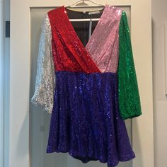 Stunning Alice + Olivia Sequin Multi-Colored / Colorblock Dress! Size 4, New With Tags + Never Worn. Eyelet Lace Dress, Goddess Dress, Silk Floral Dress, Floral Embroidered Dress, Mini Skater Dress, Halter Mini Dress, Ruffle Mini Dress, Mini Slip Dress, Mini Cocktail Dress