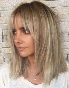 Textured Lob With Fringe, Cute Haircuts With Bangs Face Framing, Face Frame Lob, 2023 Straight Hair Trends For Women, Mid Length Haircut For Fine Hair With Bangs, Medium Length With Face Framing Bangs, Side Part Bangs Shoulder Length, Medium Lob With Bangs, Face Framing Layers For Fine Hair