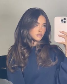 Celebrity Blowout Hair, Medium Long Haircut 2023, Model Blowout Hair, Blow Wave Hair Medium, Dark Brown Blowout Hair, Dark Brown Hair Blowout, Voluminous Layered Hair, Wavy Blowout Hair, Prom Blowout Hairstyles