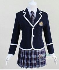 Cute School Uniform Outfits, High School In America, Cute School Uniform, Cute Simple Dresses, Student Uniform, Women Wearing Ties