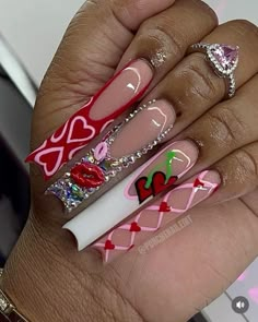 📸: porchenailedit (IG) #valentines #valentinesdaynails #valentinesnails Valentin Nails Designs Love, I Heart Me Nails, Cute Nail Sets, Pink And Red Nail Designs, I Love Me Nails, Lipstick Nails Design, Punk Nails