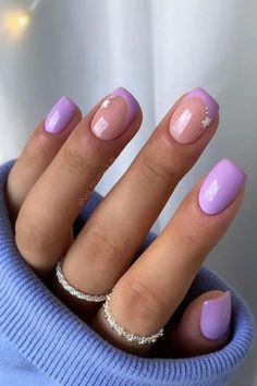 Lavender Nails Inspiration and Ideas Bring Class and Elegance to Your Nails Nail Aesthetic Summer Gel Nails, Lilac Nails, Purple Acrylic Nails, Short Gel Nails, Purple Nail Designs, Lavender Nails, Short Square Nails, Purple Nail, Her Nails