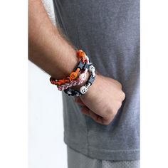 This titanium rope bracelet is great for sports. We have them available to you in softball, baseball, volleyball, soccer, basketball, lacrosse, and breast cancer awareness. These rope bracelets are lightweight and durable, so you can be sure they will last game after game! Show your team spirit while wearing this bracelet in your favorite sport print. They are perfect for players, fans, coaches, and supporters. COMFORTABLE: Our adorable titanium bracelets are 9 inches long from clasp to clasp an Girls Basketball Gift, Softball Bracelet, Softball Accessories, Baseball Bracelet, Rope Bracelets, Team Fundraiser, Large Hair Bows, Sports Bracelet, Last Game