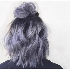 Dye Inspiration, Short Ombre Hair, Silver Hair Color, Medium Hairstyles, Ombre Hair Color, Short Hair Updo, Grunge Hair, Dream Hair