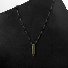 Minimalist Black Curb Chain Necklace, Minimalist Black Necklace With Curb Chain, Modern Black Metal Chain Necklace, Modern Black Necklace With Curb Chain, Modern Black Necklace With Box Chain, Modern Pendant Chain Necklace With Box Chain, Modern Oxidized Gold Necklace, Modern Gold Necklace With Oxidized Finish, Everyday Black Box Chain Necklace