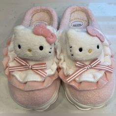 Introducing The Hello Kitty Sanrio Plush Platform Slipper In Pink And White. This Slipper Is Perfect For Teens And Women Who Love Hello Kitty And Want To Keep Their Feet Warm During The Winter Season. The Slipper Is Made Of A High-Quality Multiblend Material That Is Both Comfortable And Durable. The Slipper Is Designed With A Platform Style And Comes In Us Shoe Size 3.5-4. The Slipper Is Brand New Without The Box, Making It An Ideal Gift For Hello Kitty Fans. The Slipper Is Perfect For Wearing A Hello Kitty Items Goth, Y2k Slippers, Hello Kitty Slippers, Hello Kitty Things To Buy, Hello Kitty Boy, Sanrio Clothes, Hello Kitty Shoes, Hello Kitty Videos, Hello Kitty Crochet