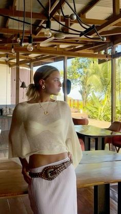 Skirt With Belt Outfit Aesthetic, Maxi Skirt With Belt Outfits, Glamorous Beach Outfit, Chunky Belt Outfits, Glasto Outfits, Hamptons Outfit Summer, Marrakech Outfit, Greece Fits, Miami Fits