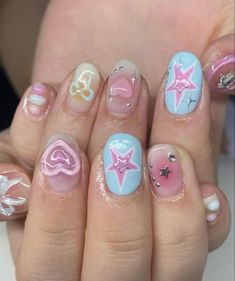 Cute Press On Nails, Acrylic Nails Long, Nails Press Ons, Kutek Disney, Desain Quilling, Hippie Nails, Christmas Gel Nails, Simple Gel Nails