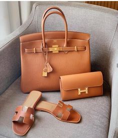 Types Of Purses, Lv Handbags, Hermes Handbags, Hermes Bags, 가을 패션, Handbag Shoes, Replica Handbags, Hermes Birkin, Chanel Handbags