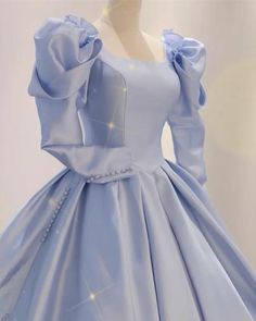 Dresses Puffy Sleeves, Winter Prom Dresses, Dresses Puffy, Dress Display, Fairy Fashion, Custom Size Dresses, Puffy Sleeves, Formal Dresses Prom, Quinceanera Dresses