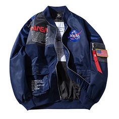 ACERCA DE MÍ





  Chaqueta cortavientos estilo bomber con parches de insignia bordada de la NASA para hombre 



 DETALLES DE PRODUCTO





 Estilo de moda
 Color: verde militar, negro, azul
 Tipo: Chaqueta
 Material: Algodón
 Tipo de ajuste: corte ajustado
 Longitud de la manga: manga larga
 Temporada: Otoño, Invierno Male Astronaut, Pilot Jacket, Fashion Stand, Women Jackets, New Space, Workwear Jacket, Jackets For Men, Flight Jacket, Japanese Fashion