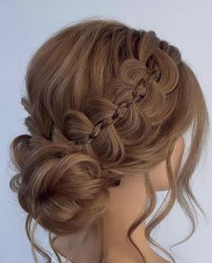 Prom Hair Inspo, Brunette Braids, Grad Hairstyles, Hairstyles Unique, Heavy Highlights, Prom Hair Up, Prom Hair Ideas, Prom Hair Styles