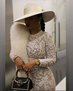 classy women outfits #classy #classystyle #clothing #outfits #fashion #1 #aesthetic Fascinator Hats Outfit, Tammy Rivera, Derby Outfits, Classy Winter Outfits, Women Hats Fashion, Vintage Black Glamour, Va Va Voom, Classy Work Outfits, Stylish Hats