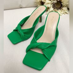 New With Box/ Never Worn/ Excellent Condition Size 7 (True To Size. The Twisted Band In The Front Has Flexibility That Will Mold To Your Feet.) Color: Beautiful Bold Kelley Green 3” Heel Statement Shoes For The Spring & Summer! Green Pointed Toe Mules With Padded Heel, Trendy Green Mules With Padded Heel, Green Square Toe Heels With Wrapped Heel, Green Heels With Wrapped Heel And Square Toe, Chic Green Square Toe Heels, Green Spring Formal Mules, Green Block Heel Mules For Party, Elegant Green High Heel Mules, Green High Heel Mules With Padded Heel