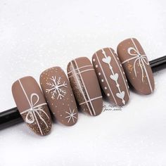 Rose Nail Design, Brown Nails Design, Rose Nails, Winter Nail Art, Brown Nails