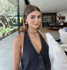 Olivia Jade Short Hair, Olivia Jade Hair, Olivia Jade Outfits, Hair Inspo Style, Short Hair Fashion, Olivia Jade, Hairstyle Short, Hair Trend, Formal Hairstyles