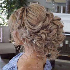 10 Romantic Hairstyles That You Will Want To Wear On Your Wedding Day Summer Wedding Hairstyles, Penteado Cabelo Curto