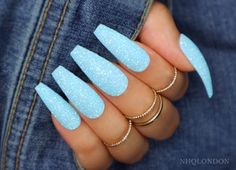 Ongles Baby Blue, Baby Blue Acrylic Nails, Long Coffin Nails, Faux Nails, Blue Coffin Nails, Blue Glitter Nails, Baby Blue Nails, Coffin Nails Long