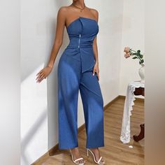 Asymmetric Hem Strapless Top And Pants Set With Pleats Boutique Brand Apparel Boutique Sizing Tags Are In Letters. Standard Sizing Chart: S (4), M (6), L (8/10), Xl (12) !!*Please Note*!! This Is A Pre-Order Item And Requires A Longer Than Usual Shipping Time. Please Allow 7-14 Business Days Before Shipping. Please Consider This Time Frame Before Placing Your Order. Thank You For Your Patience And Understanding, As This Helps Us Manage Our Inventory Levels And Creates Less Waste. Once Your Order Boutique Aesthetic, Crochet Two Piece, Floral Halloween, Brand Apparel, Apparel Boutique, Back To School Fashion, Top And Pants Set, Boutique Brands, Dressy Casual