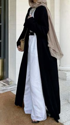 🖤 Modest Outfits Muslim Casual, Black Abaya Outfit, Summer Modest Outfits Muslim, Summer Hijabi, Modest Outfits Muslim, Hijab Fits, Estilo Hijab, Hijabi Fits