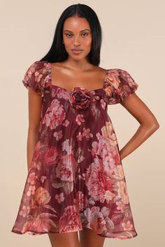 Looking your best has never been easier and it's all thanks to the Lulus Cute Flair Wine Red Floral Organza Puff Sleeve Shift Mini Dress! Gauzy woven organza boasts a lovely floral print throughout as it shapes semi-sheer puff sleeves (with elastic at the cuffs and shoulders) and a flirty sweetheart neckline with a three-dimensional rosette detail at the center. The breezy, shift-style silhouette ends at a cute mini hem for an extra femme finish! Hidden back zipper/clasp. Hidden no-slip strips. Floral Organza Dress, Mini Dress Floral, Shift Mini Dress, Statement Sleeves, Organza Dress, Puff Sleeve Dresses, Mini Shift Dress, Wine Red, Red Floral