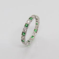 Vintage Sterling Silver Emerald & White Topaz Eternity Band Ring...Marked 925...Total of weights 1.6grams... Size 8...Measure of Face 2.9MM...It's in very good condition.  A Marquise Ring Vintage, Opal Band Ring, Vintage Art Deco Rings, Blue Opal Ring, Dainty Band, Opal Band, Natural Gemstone Ring, Eternity Band Ring, Diamond Rings Bands