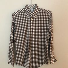 Dark Brown Medium Sized Gingham. Never Worn. Excellent Condition. Classic Gingham Shirt For Fall, Gingham Shirt With Button Closure For Fall, Brothers Shirts, Brooks Brothers, Casual Shirts For Men, Casual Button Down Shirts, Gingham, Button Downs, Dark Brown