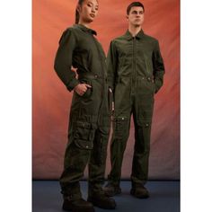 Netflix Nwt Unisex Rebel Moon Cargo Utility Jumpsuit Size Small This Unisex Woven Jumpsuit Features A Zip-Front Closure, Basic Collar, Long Sleeves, Slant Front Pockets, Cargo Leg Pockets, And A Straight Leg. - Officially Licensed Product Content + Care - 100% Cotton - Machine Wash Cold Size + Fit - Model Is 5'6" And Wearing A Small Ptp 21” Waist 19” Inseam 29” Utility Jumpsuit, Green Jumpsuit, Sweatshirt Shirt, Army Green, Jean Shirts, Jumpsuits For Women, Casual Skirts, Dress With Sneakers, Blouse And Skirt