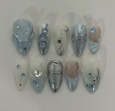 Gel Nails With Charms, Hatsune Miku Nails, Xhs Nails, Newjeans Nails, New Jeans Nails, Coquette Light Blue, Cybercore Nails, Acubi Nails, Jjk Nails