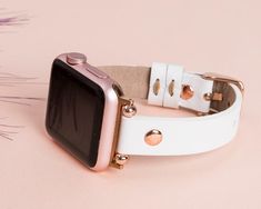 Fitbit Bands, Leather Apple Watch Band, Bracelet Apple Watch, Apple Watch Bands Leather, 38mm Apple Watch Band, Beautiful Watches, Apple Watch Band, Leather Band, Rivets