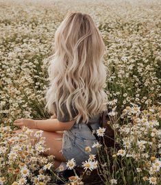 Hair Stylies, Long Blonde, Easy Hairstyles For Long Hair, Long Blonde Hair, Friend Photoshoot, Dream Hair