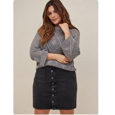 Brand New Denim Skirt In Washed Black. Flattering Fit. Denim Has Some Stretch. Mini Skirt Denim, Skirt Denim, Plus Size Casual, Black Denim, Denim Skirt, Mini Skirt, Womens Skirt, Mini Skirts, Plus Size