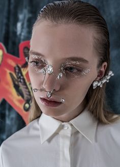 Nose Cuffs, Avant Garde Jewelry, Face Jewellery, Alternative Makeup, Face Jewels, Spring Summer 2015, Creative Makeup, Jewelry Inspo