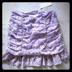 Never Worn Floral Lavender Skirt! Fits 4-6. Lavender Skirt, Ruffled Mini Skirt, Cream Skirt, Mini Pencil Skirt, Tie Skirt, Ruffle Mini Skirt, Wrap Mini Skirt, Denim Skirt Women, A Line Mini Skirt